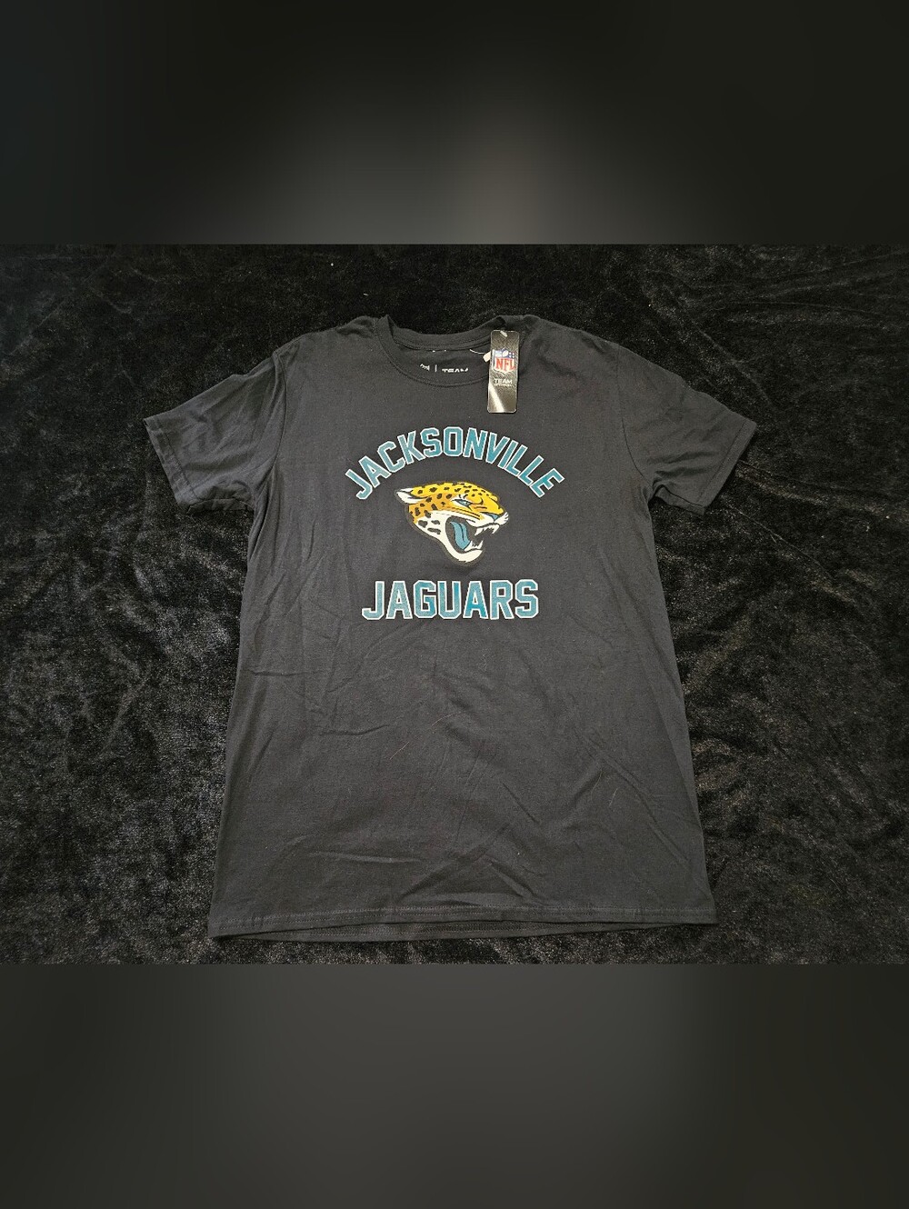 Mens Large NWT Jacksonville Jaguars NFL Team Apparel Tshirt